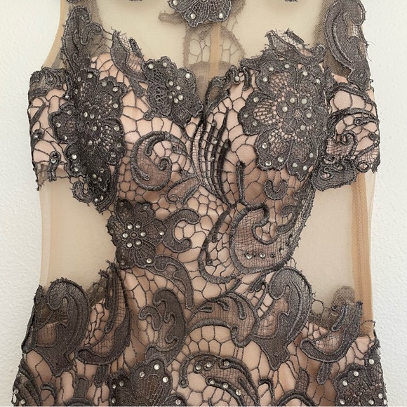 Dave & Johnny Sleeveless Mesh Lace Mini Dress Size 1/2 - Picture 6 of 14